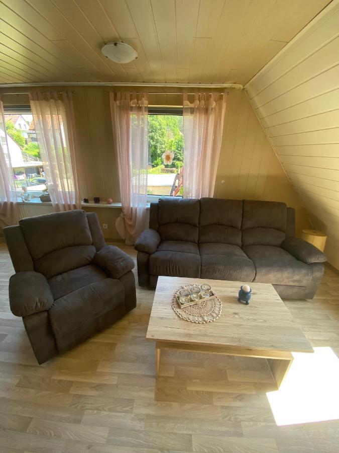 Ferienwohnung Meilerplatz - Familienfreundliche Ferienwohnung Fuer Max. 4 Personen In Bad Lauterberg Am Harz Buitenkant foto