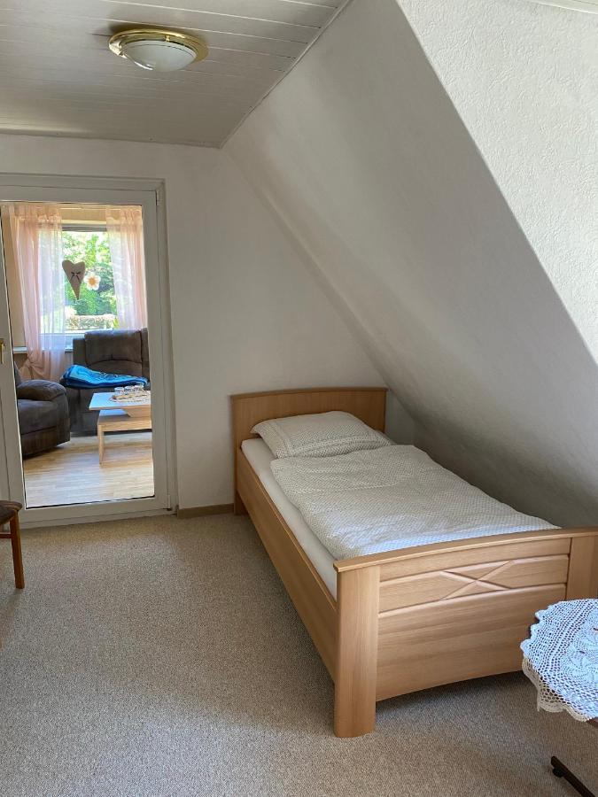 Ferienwohnung Meilerplatz - Familienfreundliche Ferienwohnung Fuer Max. 4 Personen In Bad Lauterberg Am Harz Buitenkant foto